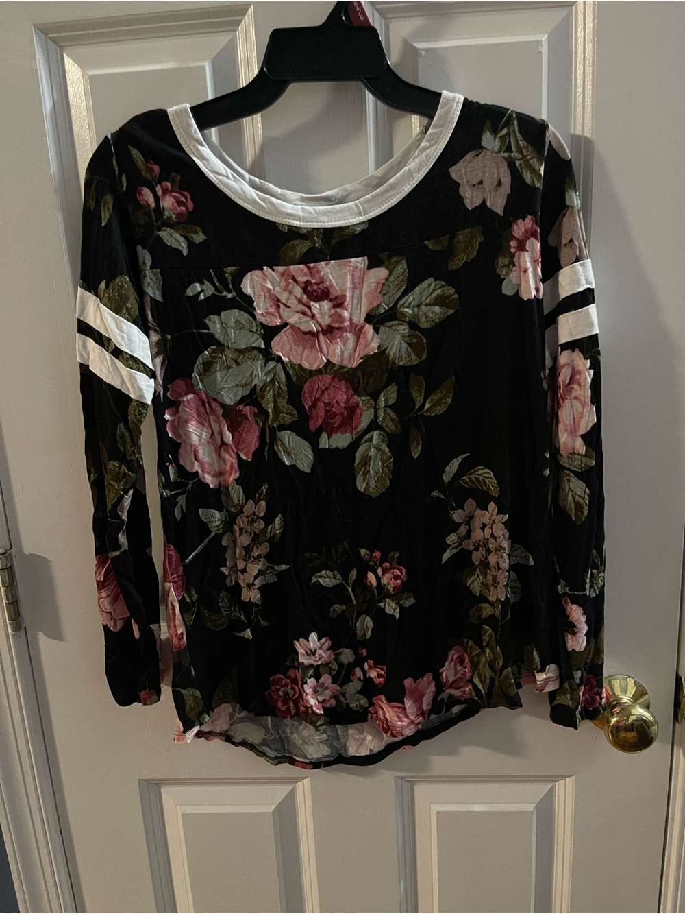 Free Kisses Black Long-Sleeve Scoop Neck Top with Pink Rose Print
